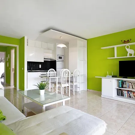 Lovely Ground Floor Appartamento *