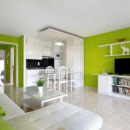 Lovely Ground Floor Appartamento *